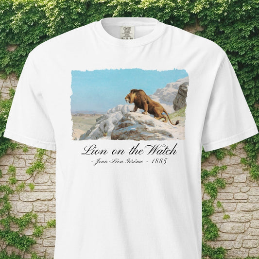 Lion on the Watch - T-Shirt